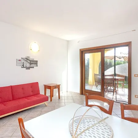 Vakantiehuis House With Garden *